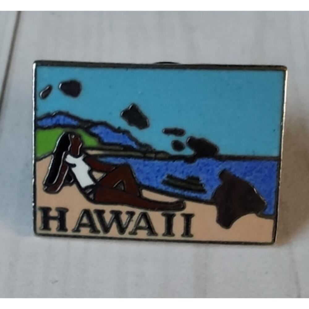 Hawaii State Beach Pin Souvenir Travel Hat Lapel Collectible